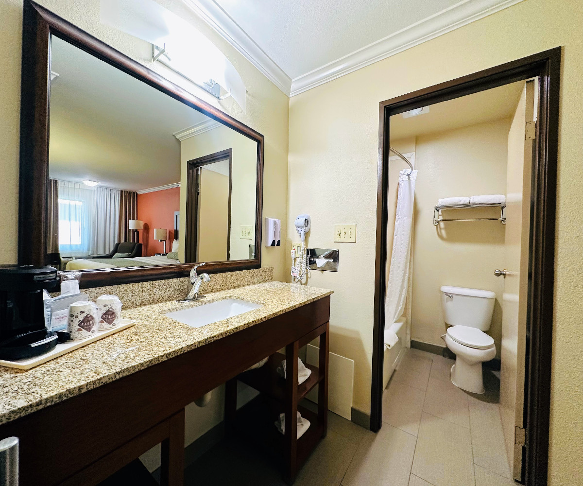 Superior King Room